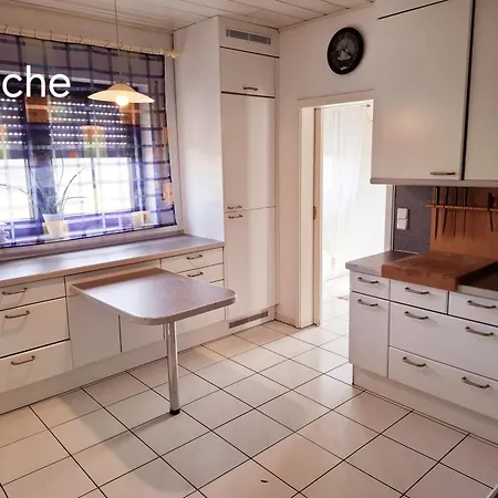 Lindenhof Affittacamere 3*